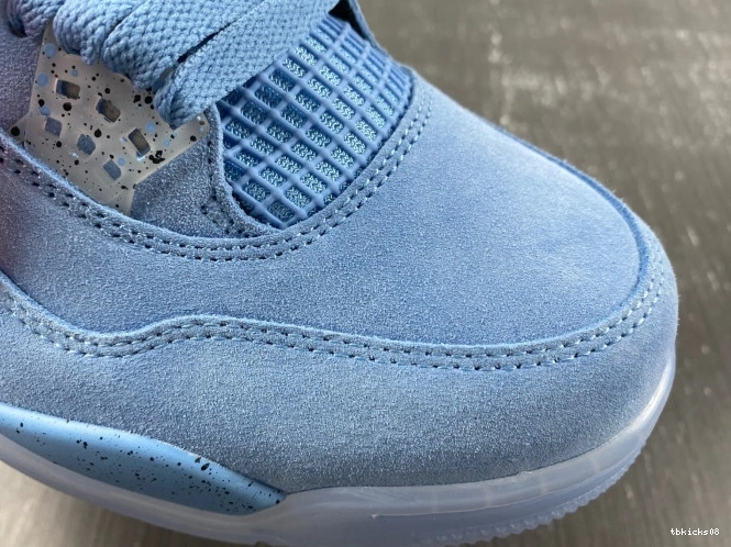 Rep TBkick (PE) Retro UNC Jordan HO12MNJDLS247 4 0823